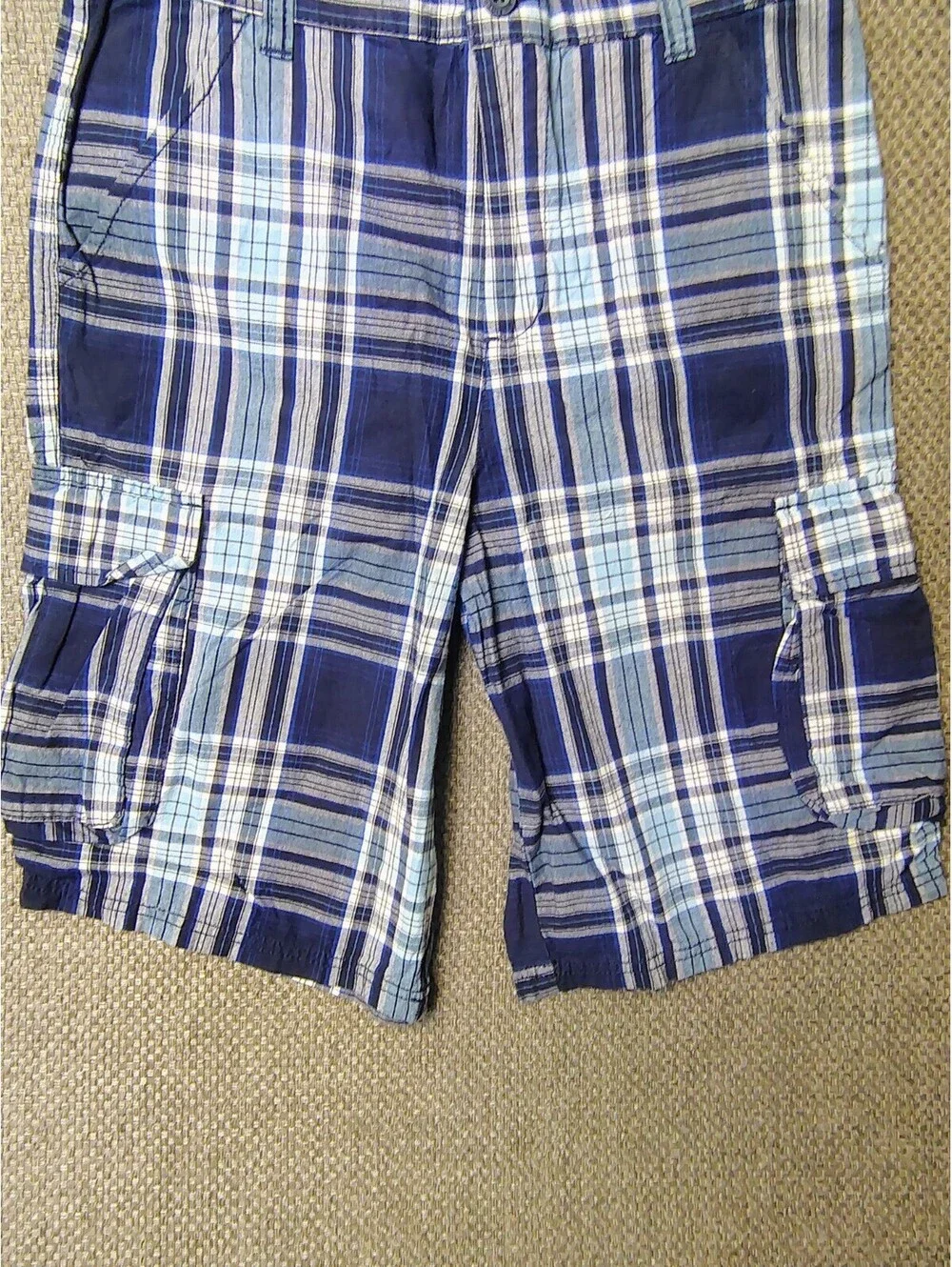 NWT Tommy Hilfiger Boys Shorts Size 18 Blue Plaid Cargo Casual Kids New MSRP $36